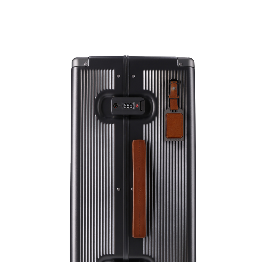 Jekyll & Hide Luggage Medium Check-in 67cm